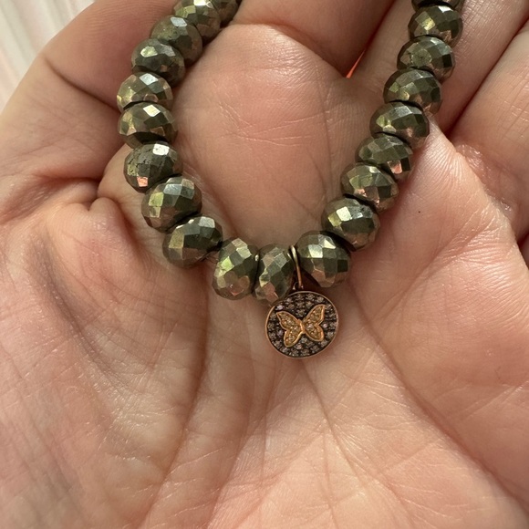Sydney Evan Beaded Pyrite and 14k Gold/Diamond Butterfly Charm Bracelet. - Picture 6 of 12